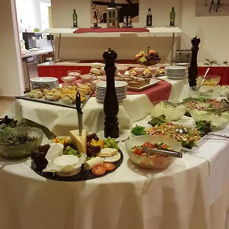 Hotel Berghof 3*