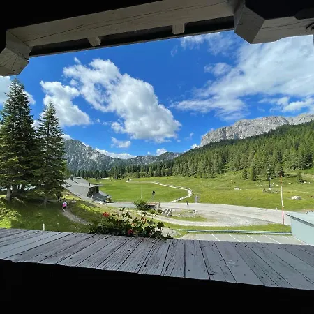 Hotel Berghof 3*